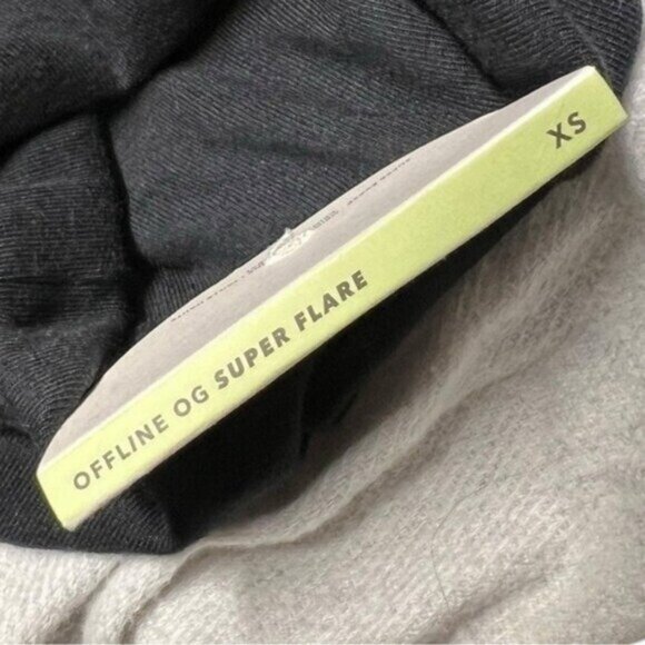 🌻NEW w.tags Offline by Aerie Black Foldover Hi-Rise Flare Leggings Size XS - Picture 9 of 9